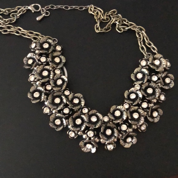Zara Jewelry - Zara costume statement necklace
